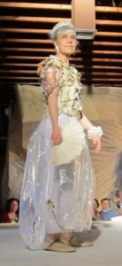 Trash Fashion Show 2011 033